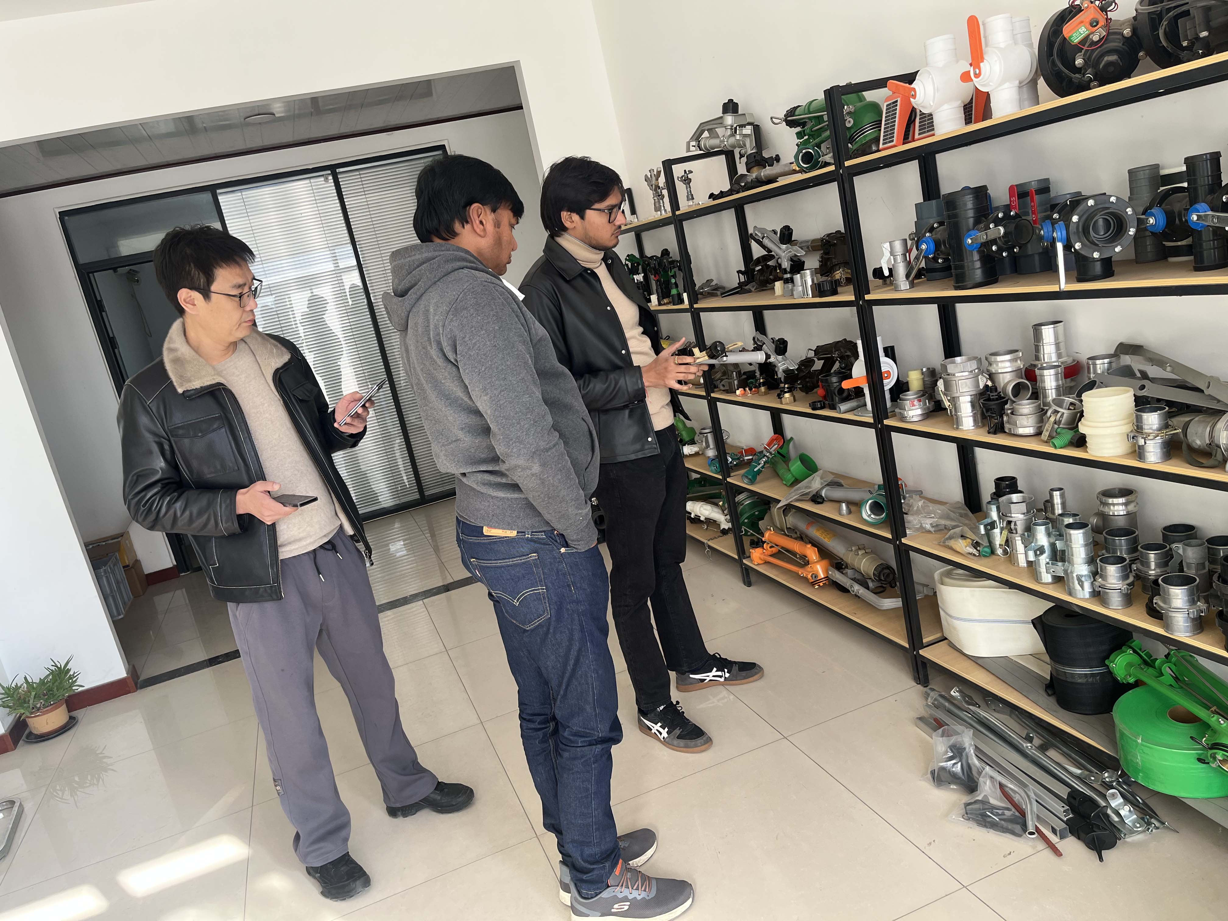 金普NS40 涡轮喷枪获客户青睐 洽谈批量合作